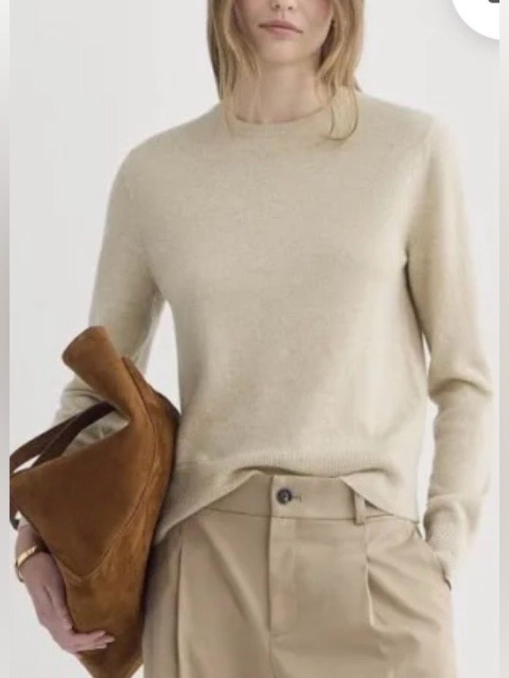 Everlane 💯 Cashmere Sweater in Beige